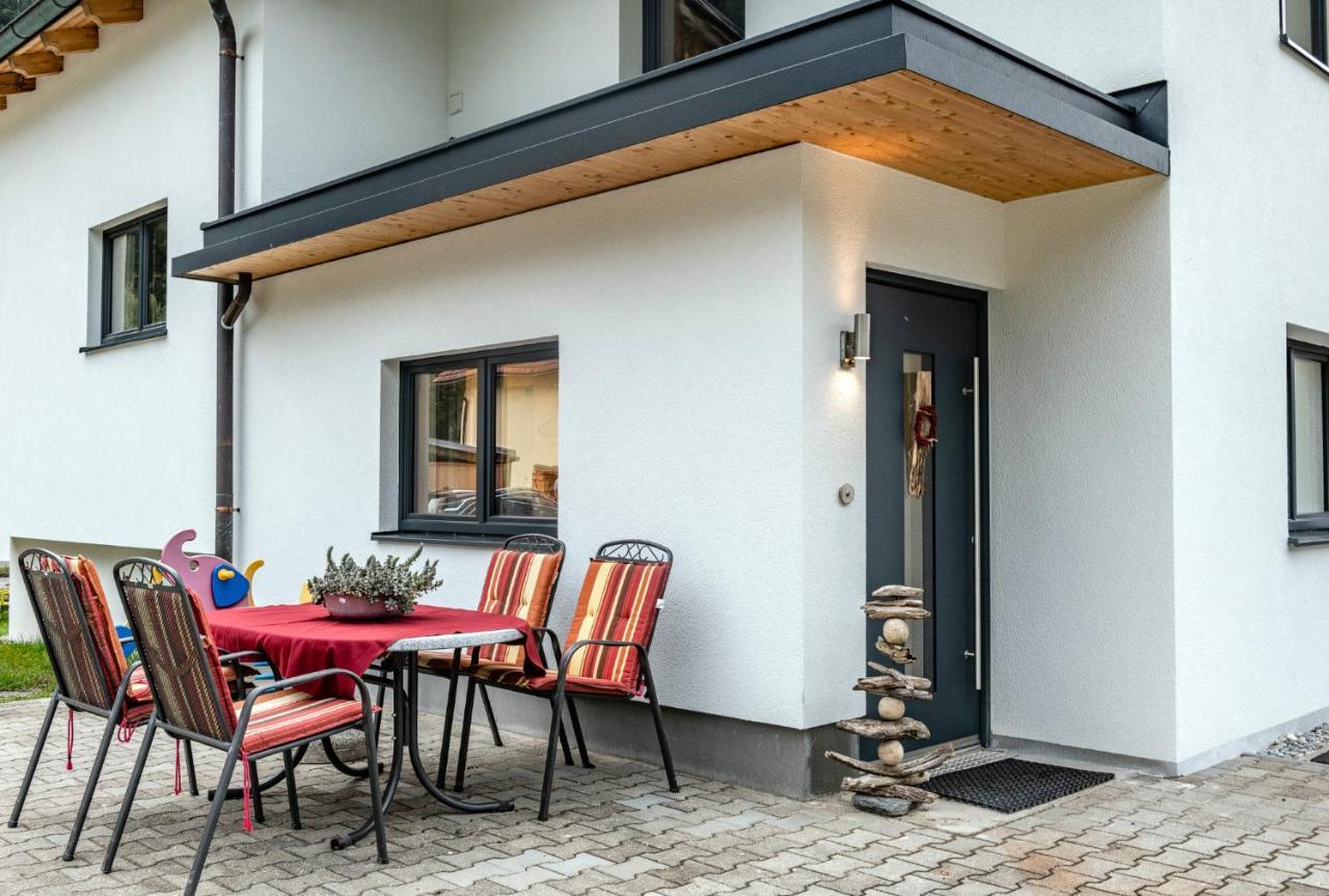 Ferienwohnung Bluamastiel 施伦斯 外观 照片